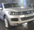 1102-vw-touareg-hybrid-05.jpg