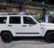 jeep_liberty_arctic_2012_la_20120810_1218849165.jpg