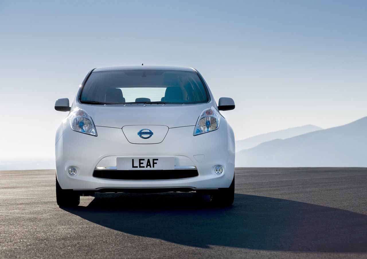 Nissan LEAF 2014