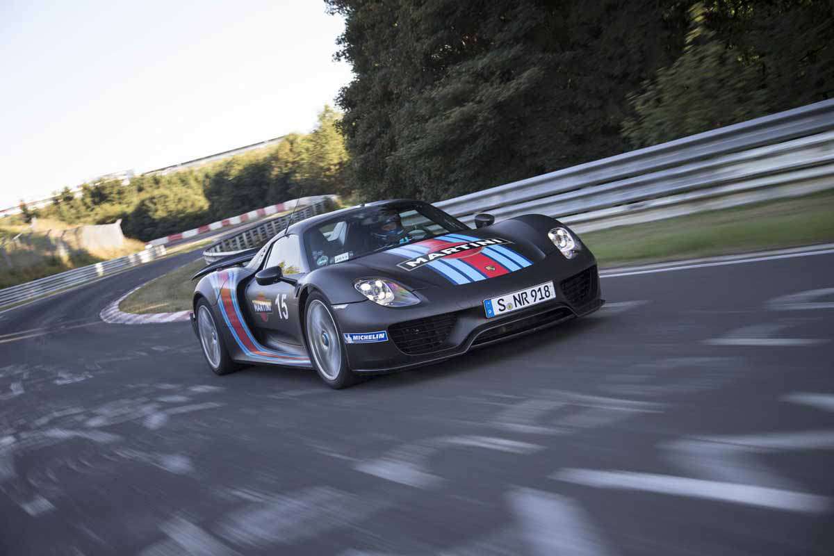 Porsche 918 Spyder impone récord en Nürburgring