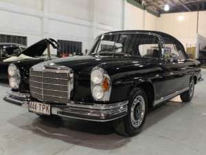 Mercedes RHD 1970 subasta