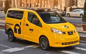 Taxi NV200 NYC abril 2015