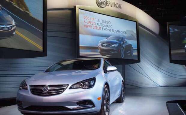 Buick Cascada-1