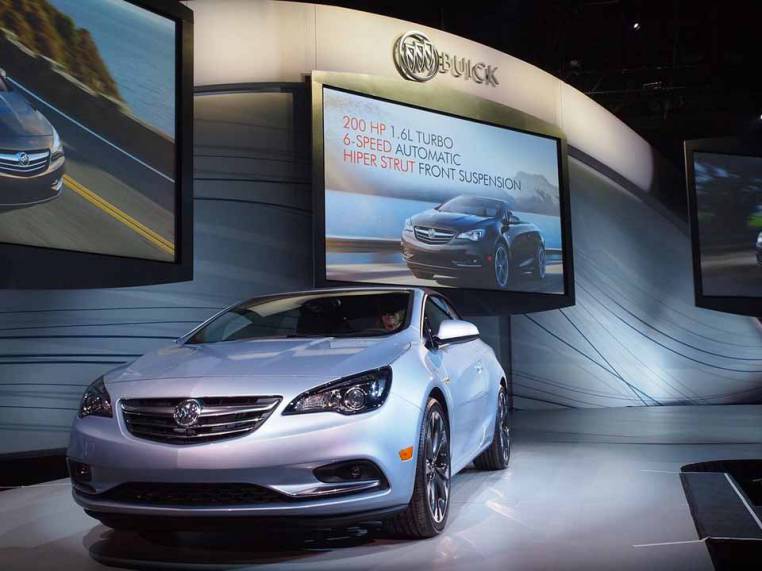 Buick Cascada-1