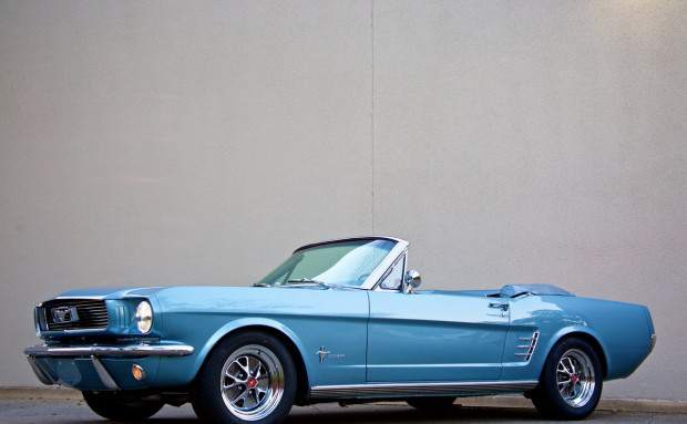 Ford Mustang réplica-2