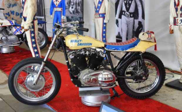 Exhibición Evel Knievel MotoGP-M