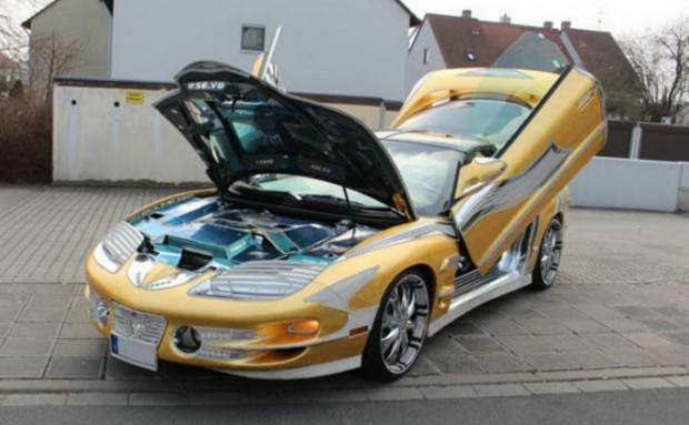 Trans Am dorado U$D3.7 millones-M