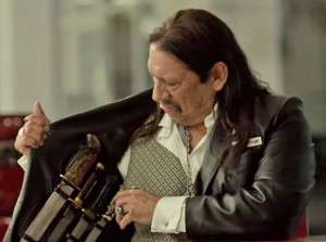 Danny Trejo y Dodge juntos