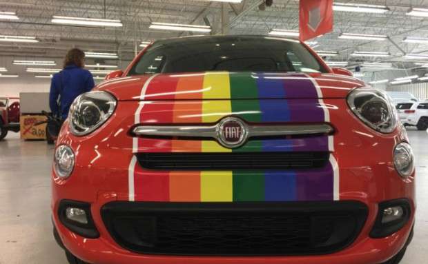 Fiat 500X Rainbow arcoiris Detroit-M