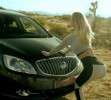 Buick y Bar Refaeli