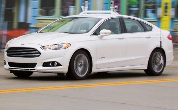 Ford Fusion autónomo