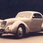 Alfa Romeo 6C Pescara.
El Alfa Romeo 6C era un auto atractivo en los años 30. Pero si ven modelo Pescara creado por Pininfarina para el Conde Theo Rossi, está adelantado varias décadas a su tiempo.