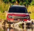 Ford Maverik. Además de la Bronco, la Ford Bronco Sport también tendría un derivado de trabajo. Se han avistado algunas mulas de prueba e incluso se maneja el nombre teórico Maverik. Podría fabricarse en México junto con la Bronco Sport SUV. Sería algo más grande que la Courier y es la que tiene mejores posibilidades.