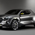 Hyundai Santa Cruz. Ha sido un largo camino desde el primer concepto de la Hyundai Santa Cruz en 2015. Aunque derivó de la SUV compacta ix35, se manejó que el modelo final compartiría base con la Santa Fe y la Palisade. Sin embargo, los últimos informes indican que derivará de la recién revisada Tucson ¿Se ofertará en Estados Unidos?