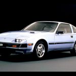 El 300ZX Z31 (1983) vivió la transición de Datsun a Nissan. El motor ahora era u V6 3.0 l, que producía 160 hp sin asistencia y 200 caballos con turbocompresor. En Japón hubo un motor 2.0T y en otros mercados la variante Turbo llegó a producir 240 hp.