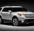 Ford Explorer 2011 ¿Sienten que la Explorer de quinta generación tiene cierto aire británico? Bueno, esa fue la instrucción de Ford; y Callum era el hombre indicado para el trabajo. Luego de una etapa renovadora en Mazda, el diseñador llegó para su segunda y última fase en Ford.