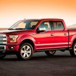 Ford F-150 2015
Muray ha sido responsable de las últimas dos generaciones de la F-150. El vehículo más vendido de la historia ha mantenido la estética “Tonka” que le ha caracterizado en el último siglo ¿Si no está roto, para qué arreglarlo?