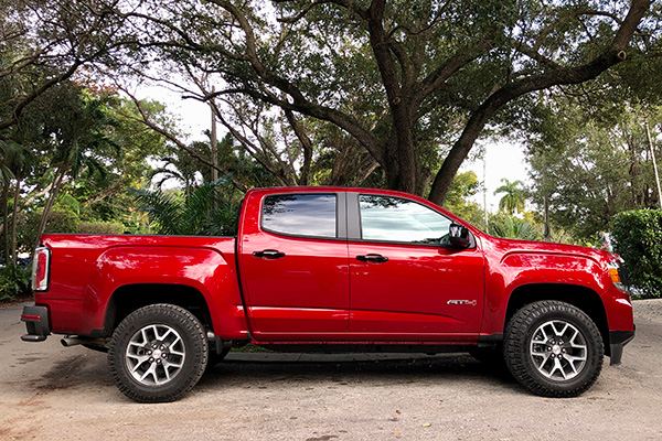 gmc-canyon-at4-2021.jpg