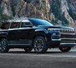 La Jeep Grand Wagoneer no es más grande, pero sí tiene detalles de diseño distintivos, más opciones de lujo y un motor más grande, un 6.4 l de 471 caballos de fuerza. Ambas llegarán al mercado en la segunda mitad de 2021.