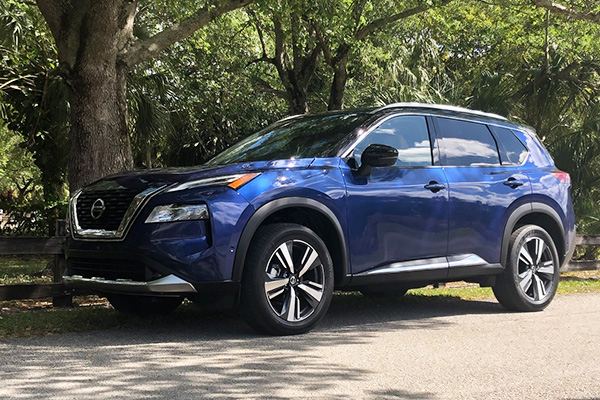 nissan-rogue-2021.jpg