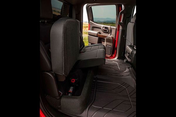 chevrolet-silverado-trail-boss-2021.jpg