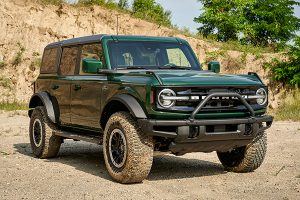 ford-bronco-eruption-green-2022.jpg
