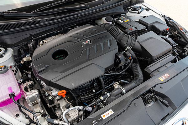 hyundai-elantra-n-2022.jpg