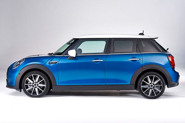 mini-cooper-5-door-hardtop-2022.jpg