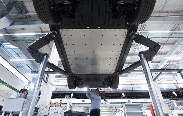seat-5-preguntas-baterias-auto-electrico.jpg