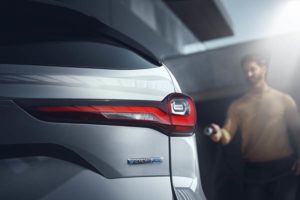 Mazda-CX-90-Teaser-2024.jpg