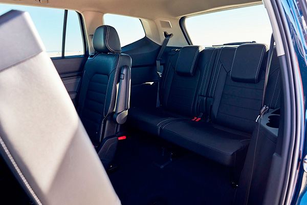 volkswagen-atlas-v6-2022.jpg