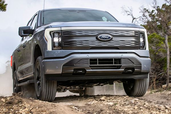ford-f-150-lightning-2023-autos-sabor-latino.jpg