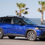 Para Norteamérica, Toyota fabrica la Corolla Cross localmente, en concreto, en la nueva planta de Huntsville, Alabama, establecida de manera conjunta con Mazda, que ahí produce la CX-50 para la región.