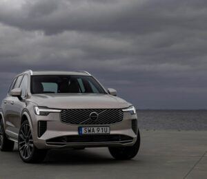 Volvo XC90 Plug-In Hybrid