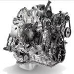 El motor Duramax 6.6L LBZ, producido entre 2006 y 2007, es ampliamente considerado como el mejor motor diésel fabricado por General Motors. Desarrollado en colaboración con Isuzu, este motor sobresalió por su potencia de 360 caballos de fuerza y 650 lb-pie de par motor. Con mejoras en el sistema de inyección y una fundición más robusta, el LBZ se convirtió en un referente en cuanto a fiabilidad y durabilidad. Aunque algunos propietarios informan problemas con los pistones a medida que el motor aumenta su potencia, en general, el LBZ sigue siendo uno de los más respetados en el mercado.