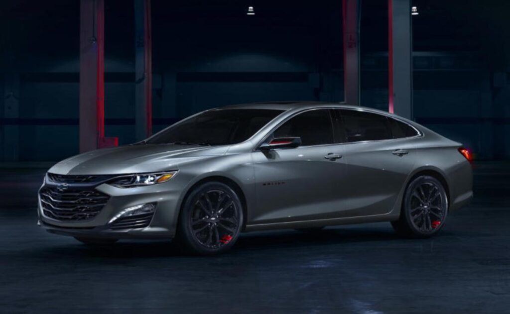 Chevrolet Malibu 2025: Aprovecha la última oferta de arrendamiento antes de su adiós.