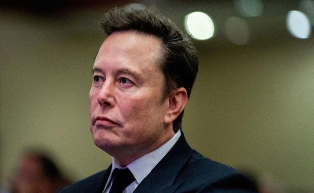Elon Musk bajo presión: ¿Debería Tesla limitar sus actividades políticas mientras enfrenta inquietudes de los accionistas?