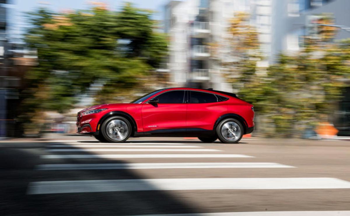 Ford anuncia su “momento Modelo T”: se avecinan coches eléctricos más baratos y revolucionarios.