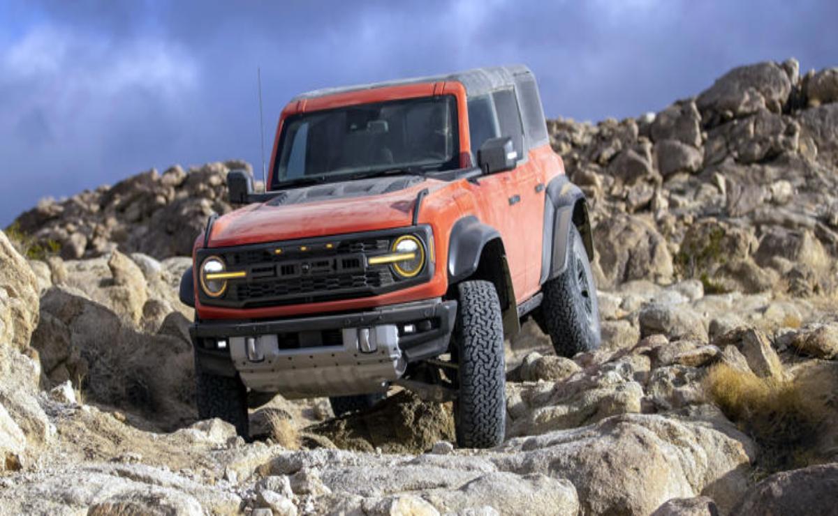 El Ford Bronco Raptor recibe un descuento de hasta $14,000: ¡Tu oportunidad de tenerlo!