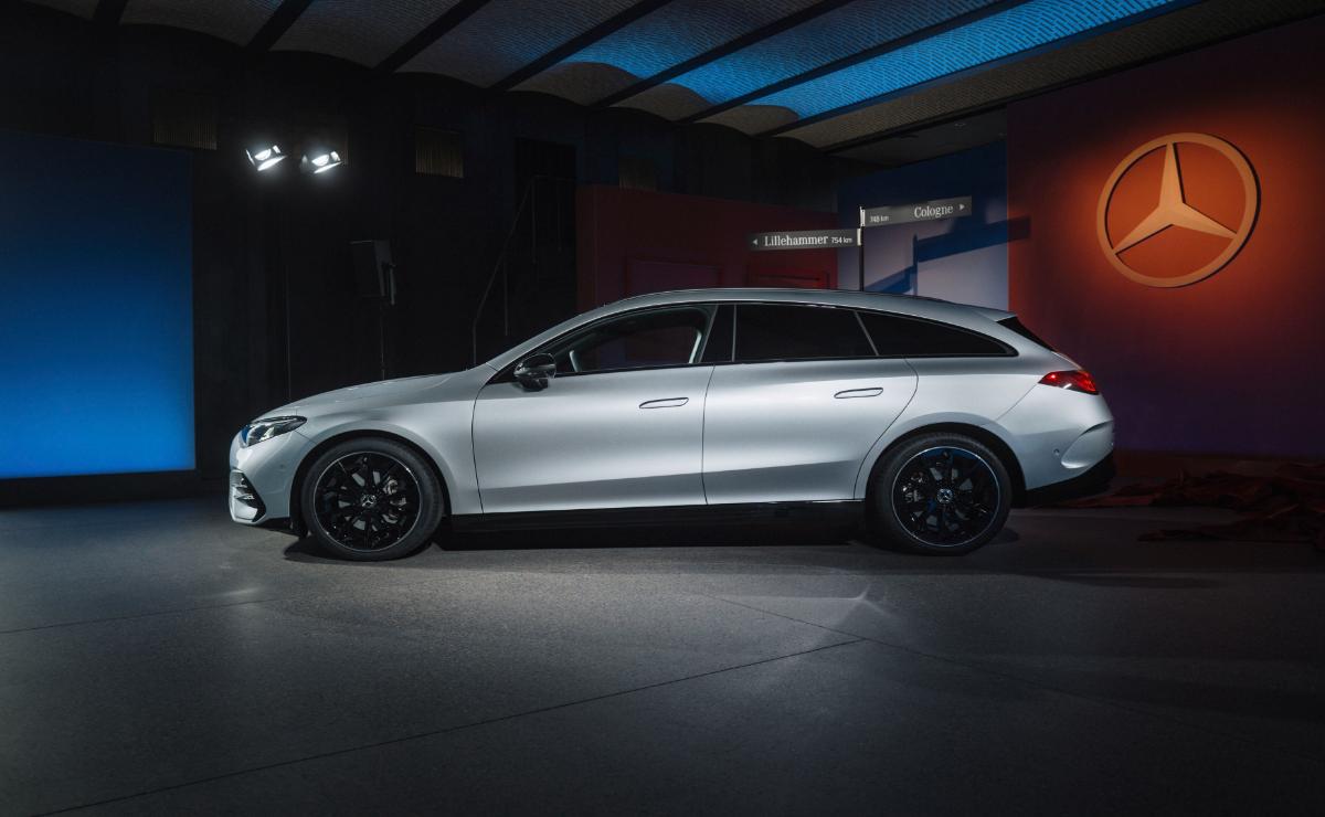Mercedes-Benz CLA Shooting Brake EQ: Tecnología Eléctrica, Estilo y Espacio de Vanguardia.