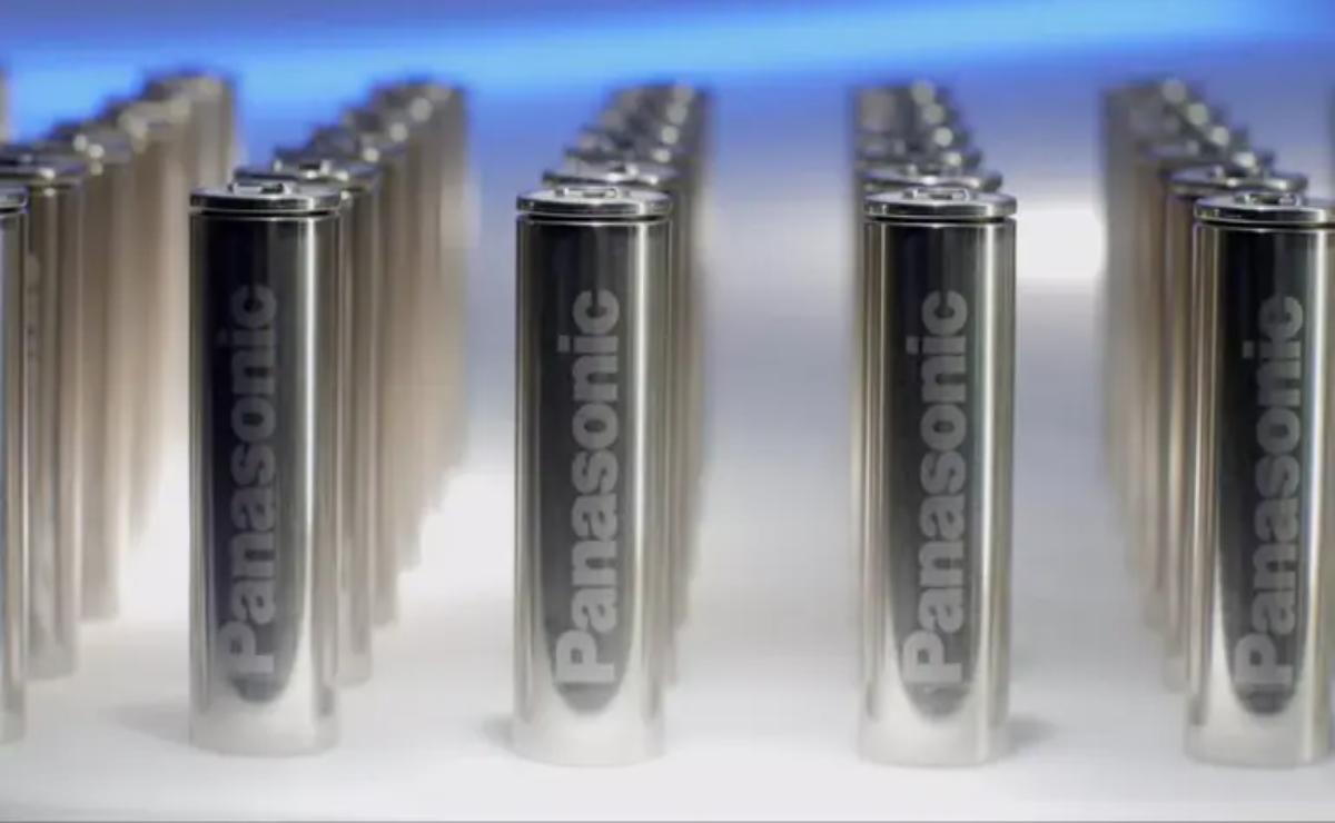 Panasonic frena sus planes multimillonarios de baterías para Tesla: ¿Qué significa para el futuro de la movilidad eléctrica?