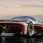 El Chevrolet California Corvette Concept 2025 presenta un diseño exterior que parece salido de una película de ciencia ficción. Con líneas limpias y aerodinámicas, el diseño tiene una postura más baja y más ancha que sus predecesores, lo que le da una apariencia agresiva y deportiva. Los faros LED, la parrilla frontal estilizada y las aletas traseras mejoradas no solo mejoran la estética, sino también la eficiencia aerodinámica del vehículo. Este Corvette Concept lleva la evolución del diseño del Corvette a una nueva dimensión.