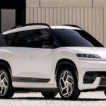 El Elexio será el modelo clave en la nueva ofensiva de Hyundai. Este SUV eléctrico será fabricado en China por la empresa conjunta Beijing Hyundai, una colaboración con BAIC. Con un diseño atractivo y especificaciones prometedoras, el Elexio podría ser el punto de inflexión que necesita Hyundai para recuperar su cuota de mercado en la categoría de vehículos eléctricos. Según informes, este modelo podría llegar pronto a mercados internacionales, lo que amplifica las expectativas.