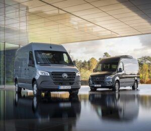 Mercedes-Benz eSprinter 2025