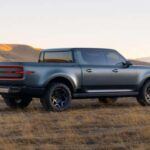 El Terra es la versión pick-up de la familia Scout, pensado para competir con Rivian R1T, Tesla Cybertruck y Chevrolet Silverado EV. Con el extensor de autonomía de gasolina opcional, ambos modelos alcanzarán más de 800 km de autonomía y acelerarán de 0 a 100 km/h en solo 3,5 segundos gracias a un par motor combinado de 1.356 Nm.