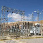 El aumento del parque de eléctricos genera dudas sobre la capacidad de las infraestructuras. En países o regiones con redes poco estables, los usuarios temen no poder cargar sus coches con regularidad. Este riesgo de colapso o falta de puntos de carga resta confianza y se convierte en una de las principales barreras para la adopción masiva.