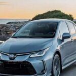 Los híbridos japoneses más veteranos, como primeras generaciones de Toyota Prius, Honda Insight o Lexus híbridos, también sufrirán en 2025. A partir de los siete años de vida, el riesgo de que la batería necesite reemplazo es elevado, y su coste puede superar con facilidad el valor del coche depreciado.
