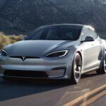 Con un precio que varía entre los $46,630 y $102,235 en 2025, uno esperaría que un Tesla tuviera una calidad de construcción impecable. Sin embargo, muchos propietarios han experimentado problemas recurrentes, como pintura irregular, piezas de recubrimiento rotas, manillas de puertas que no funcionan correctamente y mal funcionamiento de los maleteros que no cierran bien. Estos problemas de calidad pueden disminuir la confiabilidad de la marca y generar reparaciones costosas a largo plazo. En resumen, el alto costo no siempre se refleja en una experiencia de propiedad libre de problemas.