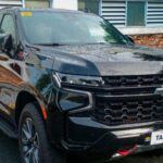 El Chevrolet Tahoe 2024 sigue siendo un gigante del asfalto, pero ahora con un rediseño que lo hace aún más atractivo. Su frontal reforzado y la nueva iluminación lo convierten en uno de los SUV más imponentes del mercado.

Por dentro, el Tahoe ofrece un habitáculo enorme con la última conectividad y asistentes de seguridad. Chevrolet ha logrado que este modelo sea perfecto para grandes familias o para quienes buscan potencia, espacio y prestaciones en un mismo paquete.