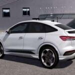 Precio de venta sugerido: $49,800
El Audi Q4 E-Tron 2025, SUV eléctrico de lujo, es criticado por su limitado espacio de carga y por un sistema de controles sensibles que resulta complicado de manejar. Comparado con otros SUV eléctricos no premium, ofrece menos autonomía y menos espacio por un precio similar, lo que frustra a muchos propietarios.